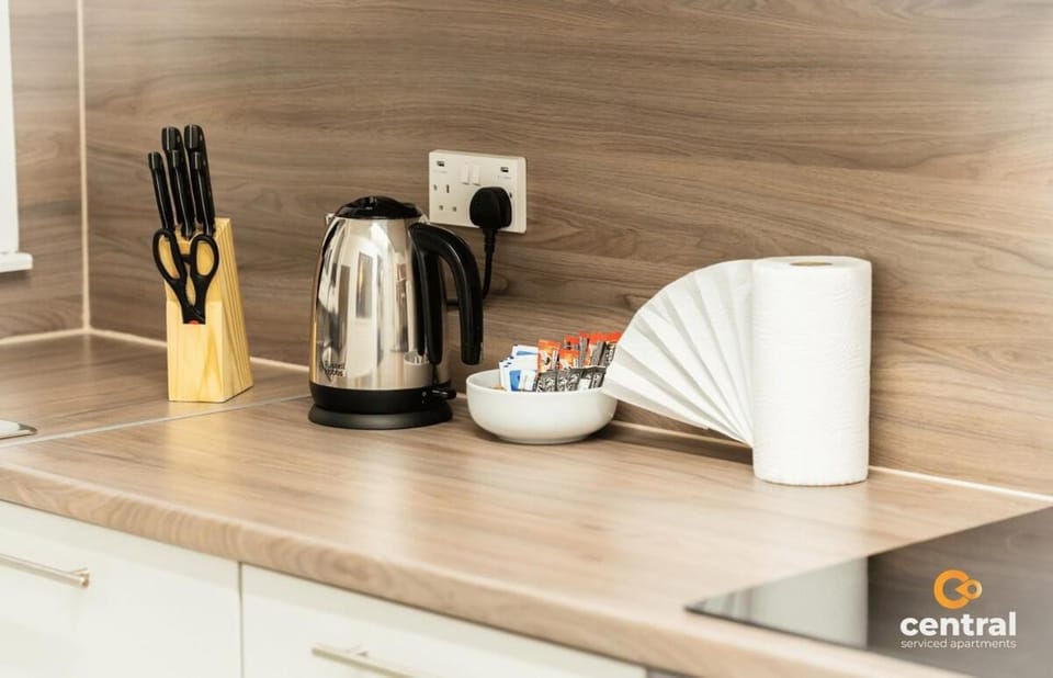 Coffee/tea facilities, Kitchen or kitchenette