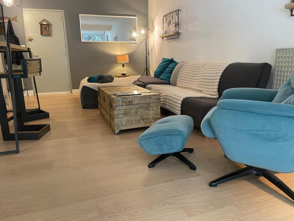 60 m2 - 6 people, 3-min walk to Azur beach Apartment in La Grande-Motte
