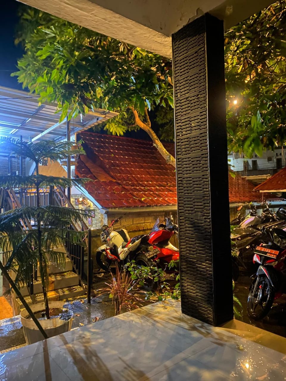 Mawi beach homestay Vacation rental in West Praya