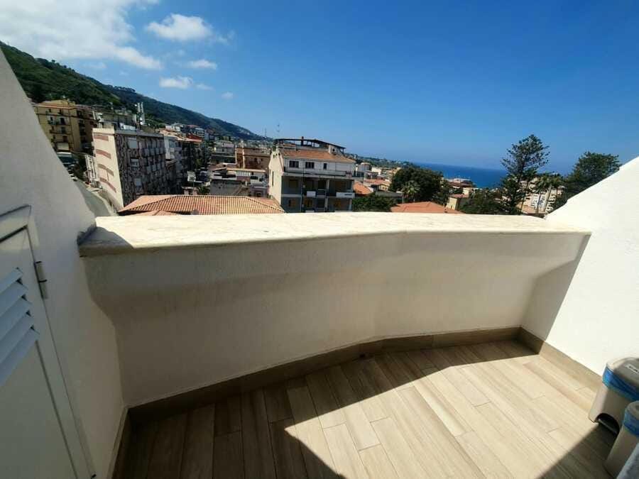 A Due Passi Dal Centro Apartment in Tropea
