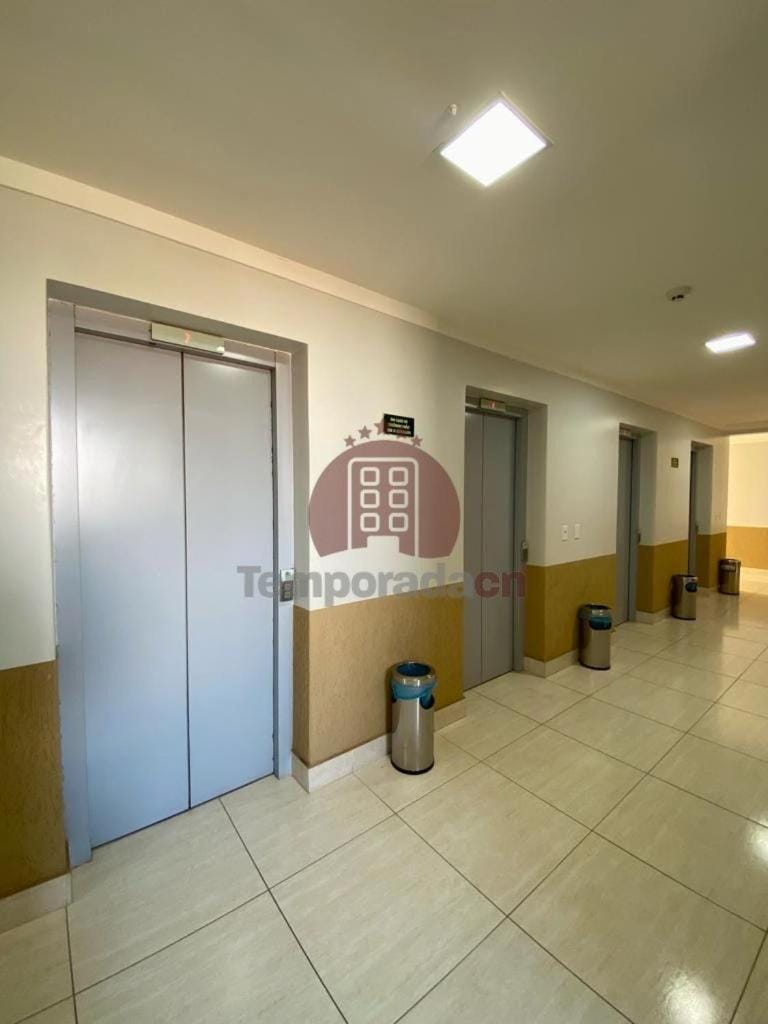 Property logo or sign, Logo/Certificate/Sign, Text overlay, Certificate/Award, elevator