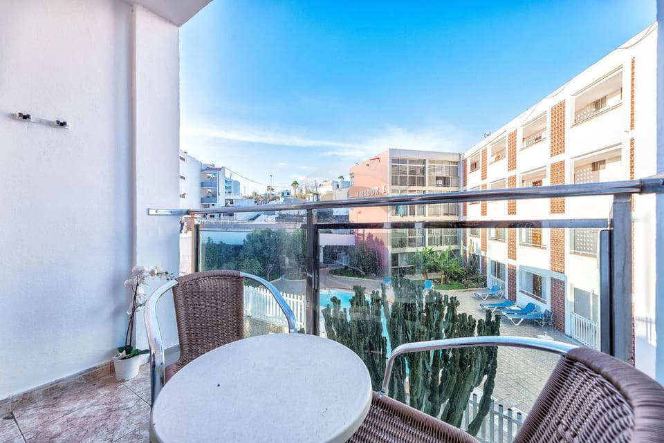 Balcony/Terrace, Balcony/Terrace