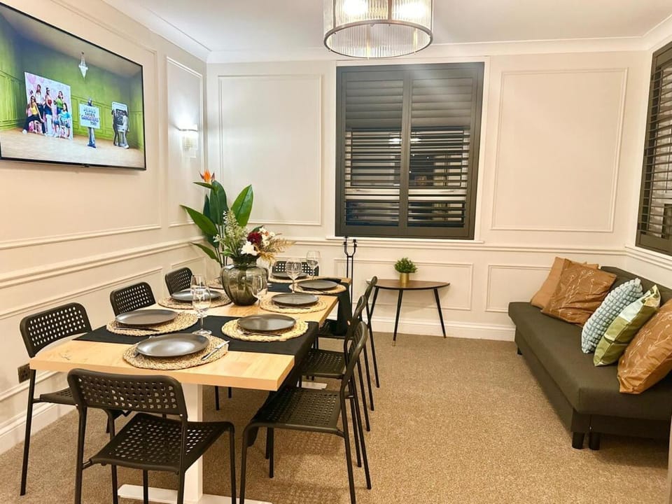 4-bedroom House for mid&long term stays Villa in Scotland