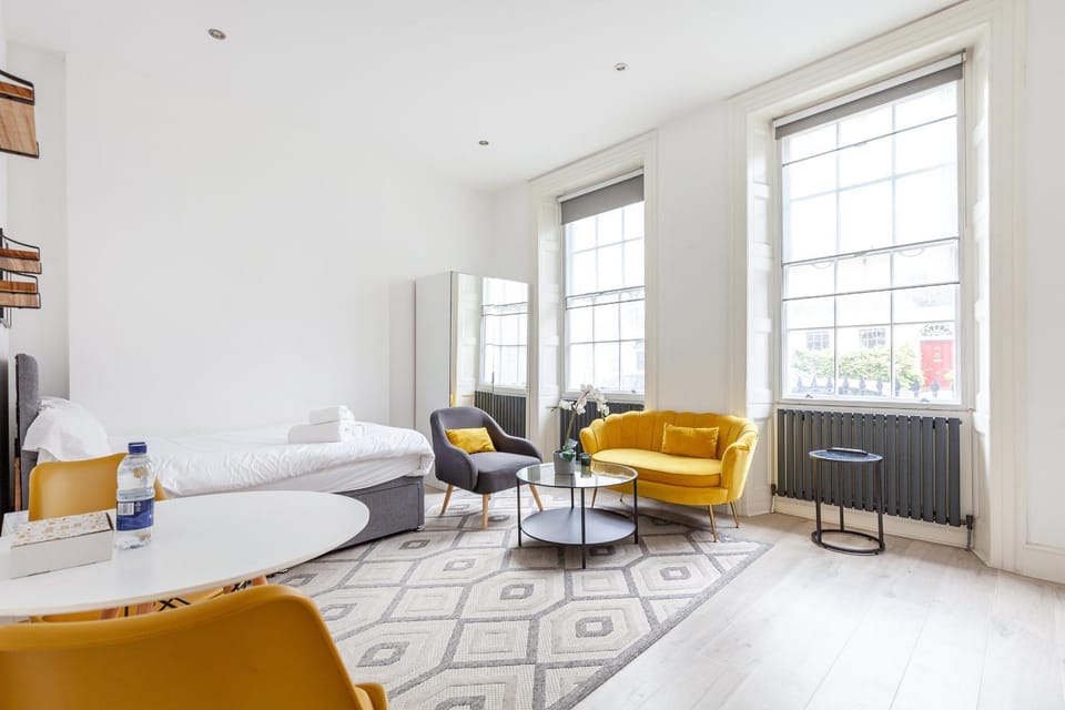 Large Studio near Baker Street -5 Apartment in City of Westminster