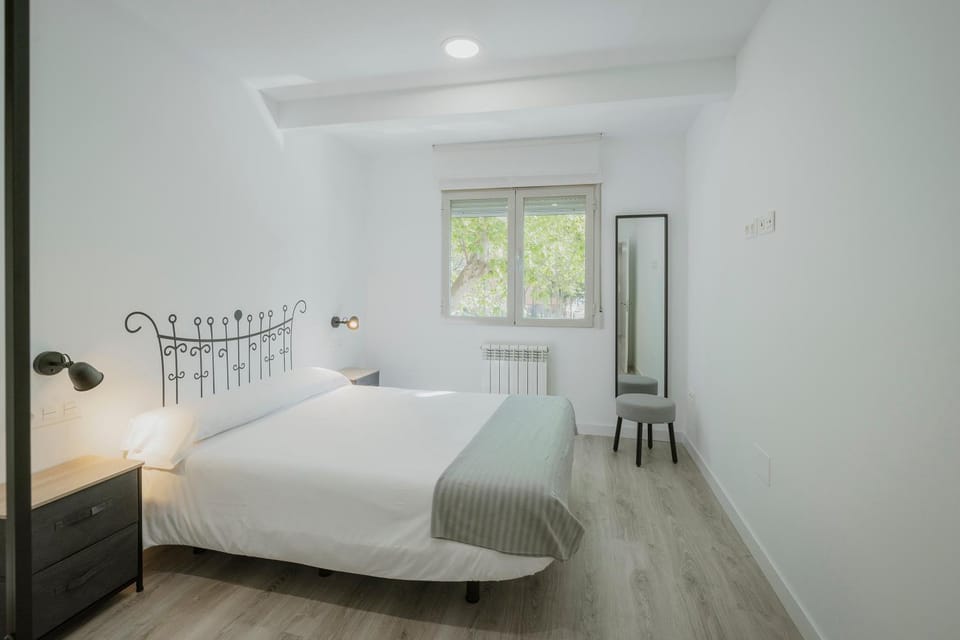 Living room, Bedroom
