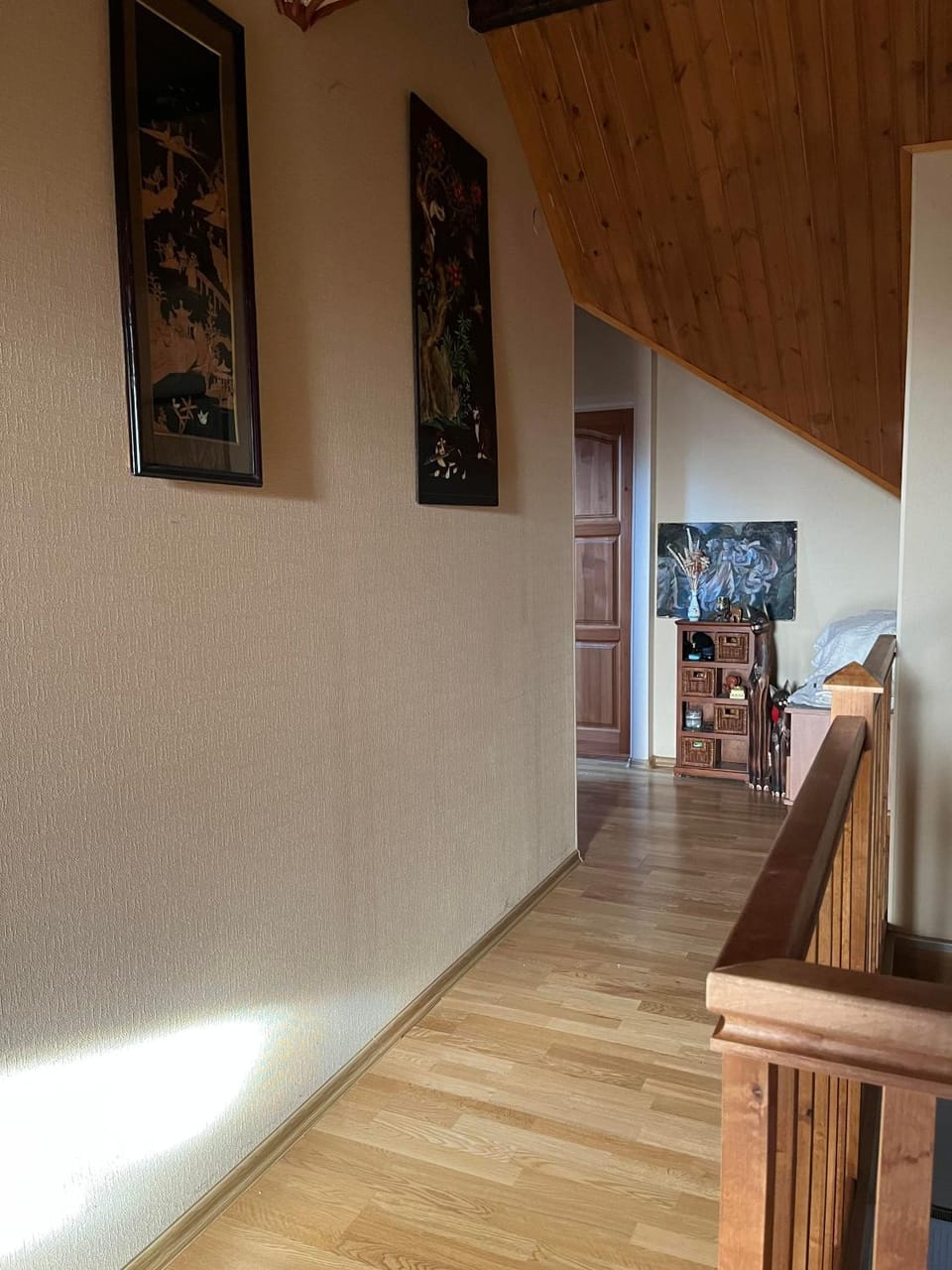Property building, Seating area