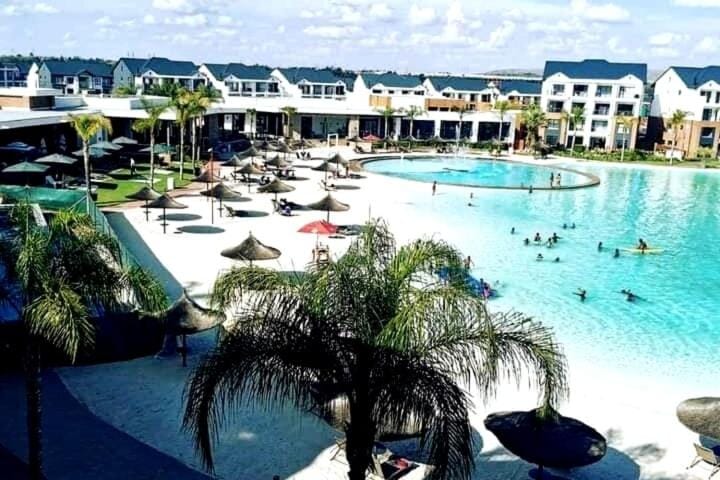 Beach, Pool view, Swimming pool