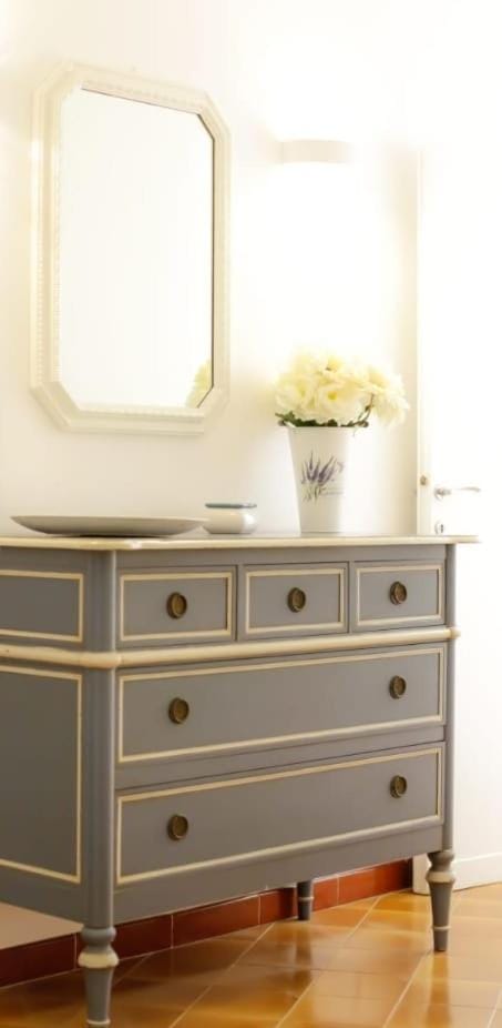 Facade/entrance, furniture