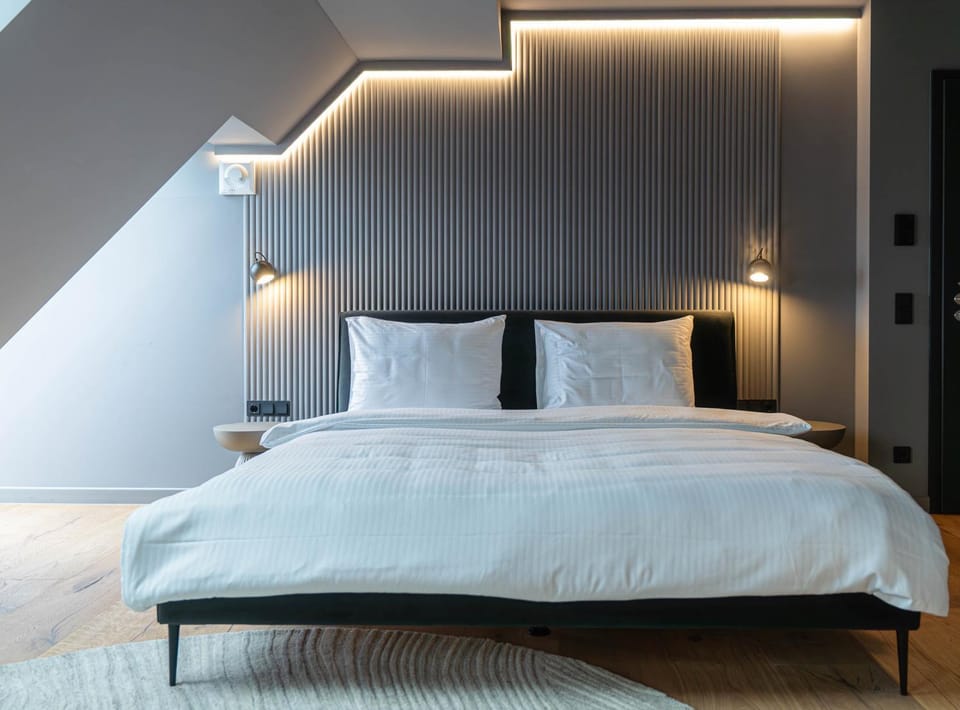 Bed, Bedroom
