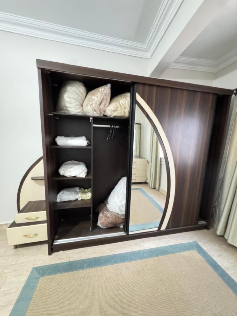 wardrobe