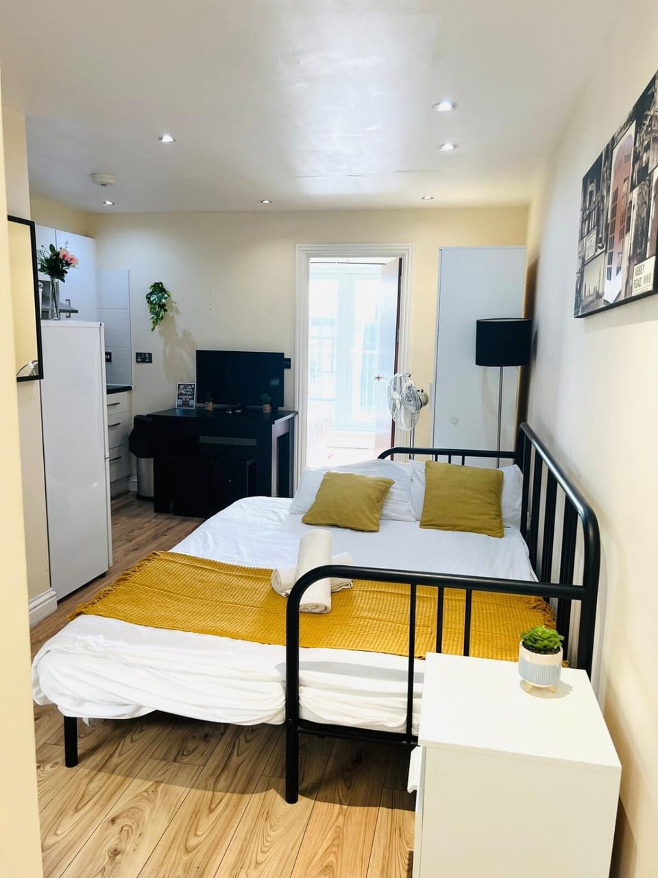 Beautiful one bedroom flat in central Location Apartment in London