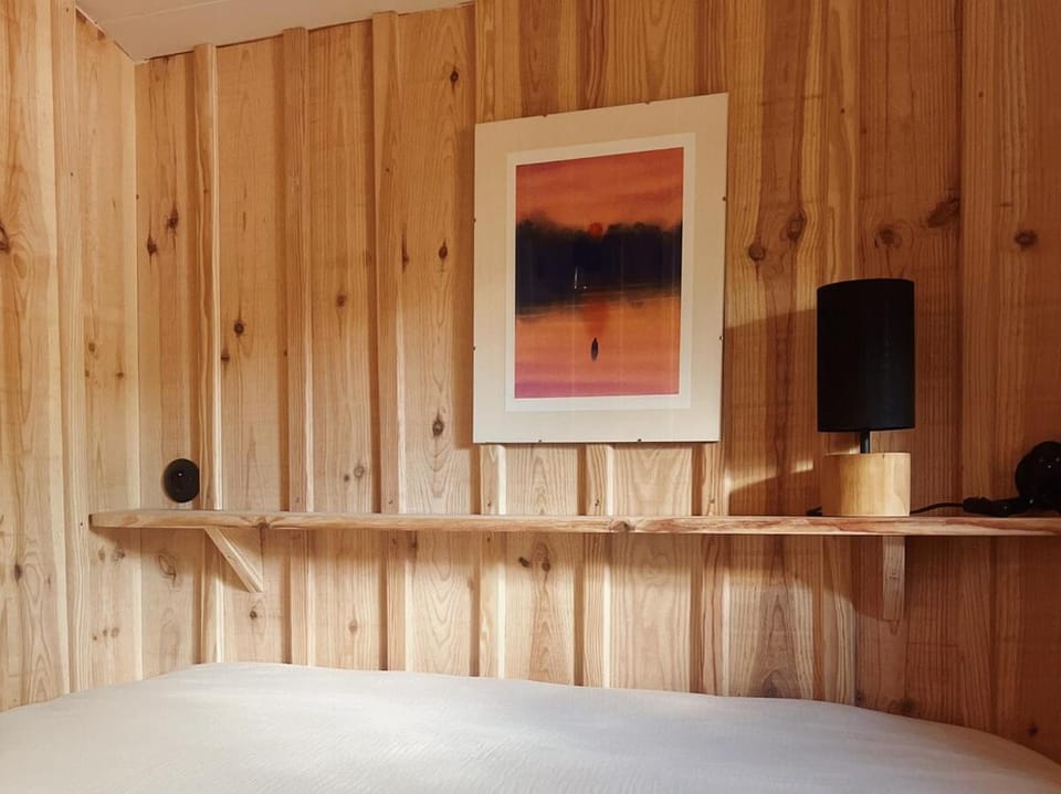 Cabin, terrace and enclosed garden Cabin in Andernos-les-Bains