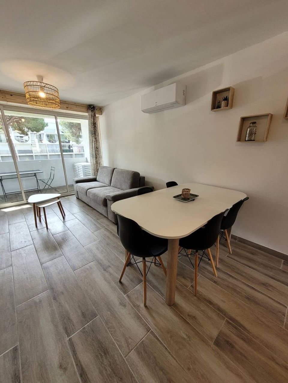 Appartement 37m2, parking, wifi, clim, centre-ville port Apartment in La Grande-Motte