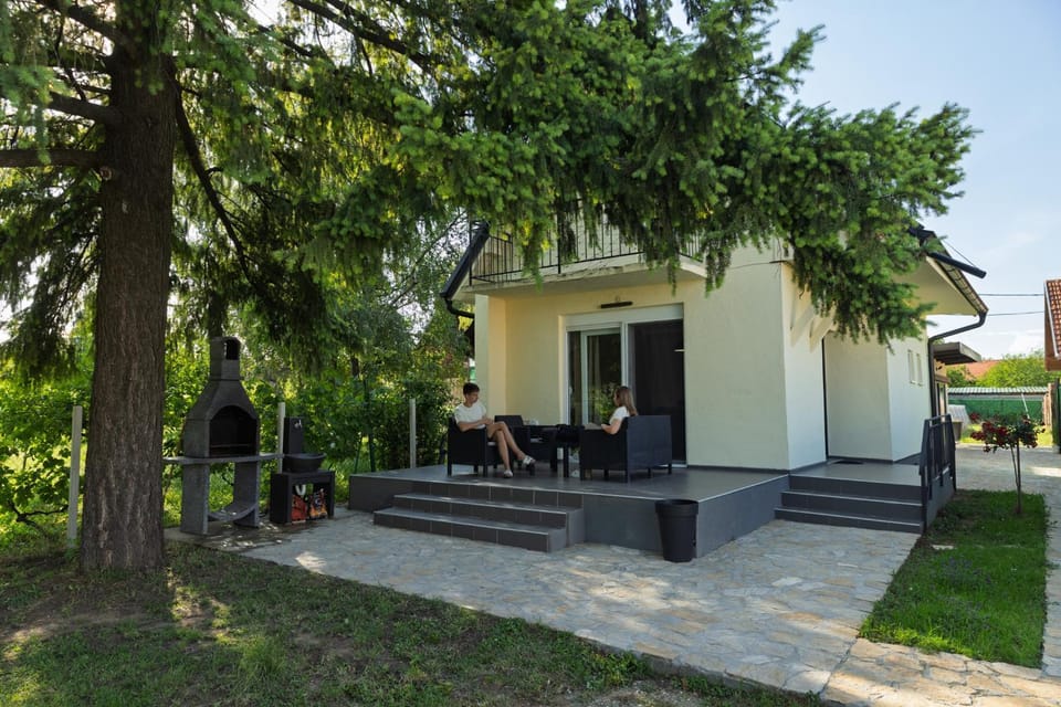 Vikendica Mir Čortanovci House in Vojvodina
