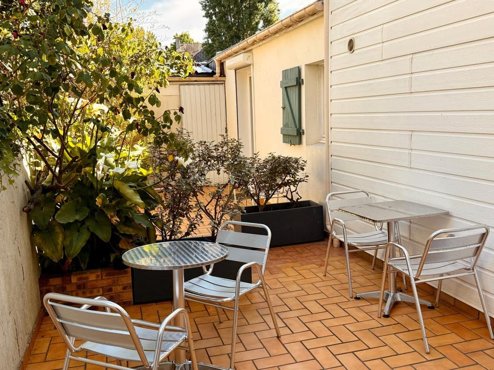 Patio, Balcony/Terrace