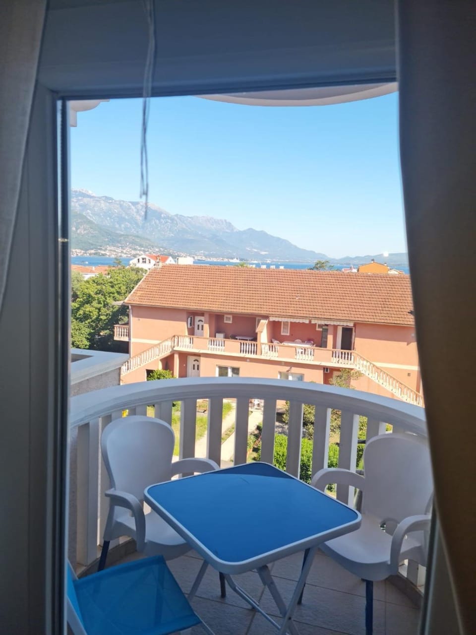 Seaside Studio 2 Apartment in Kotor Municipality