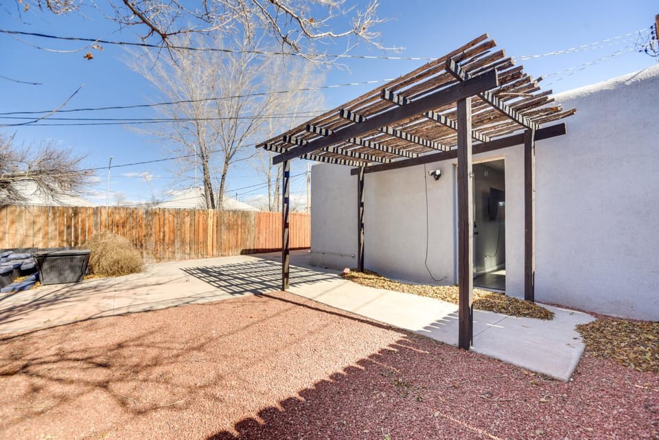 Near Old Town & UNM: Home in East Downtown House in Albuquerque