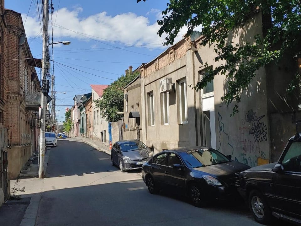 Location, Parking