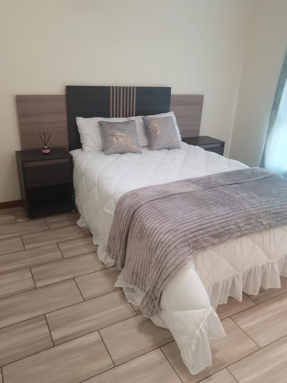 Leonella Luxury Apartment Apartment in Roodepoort
