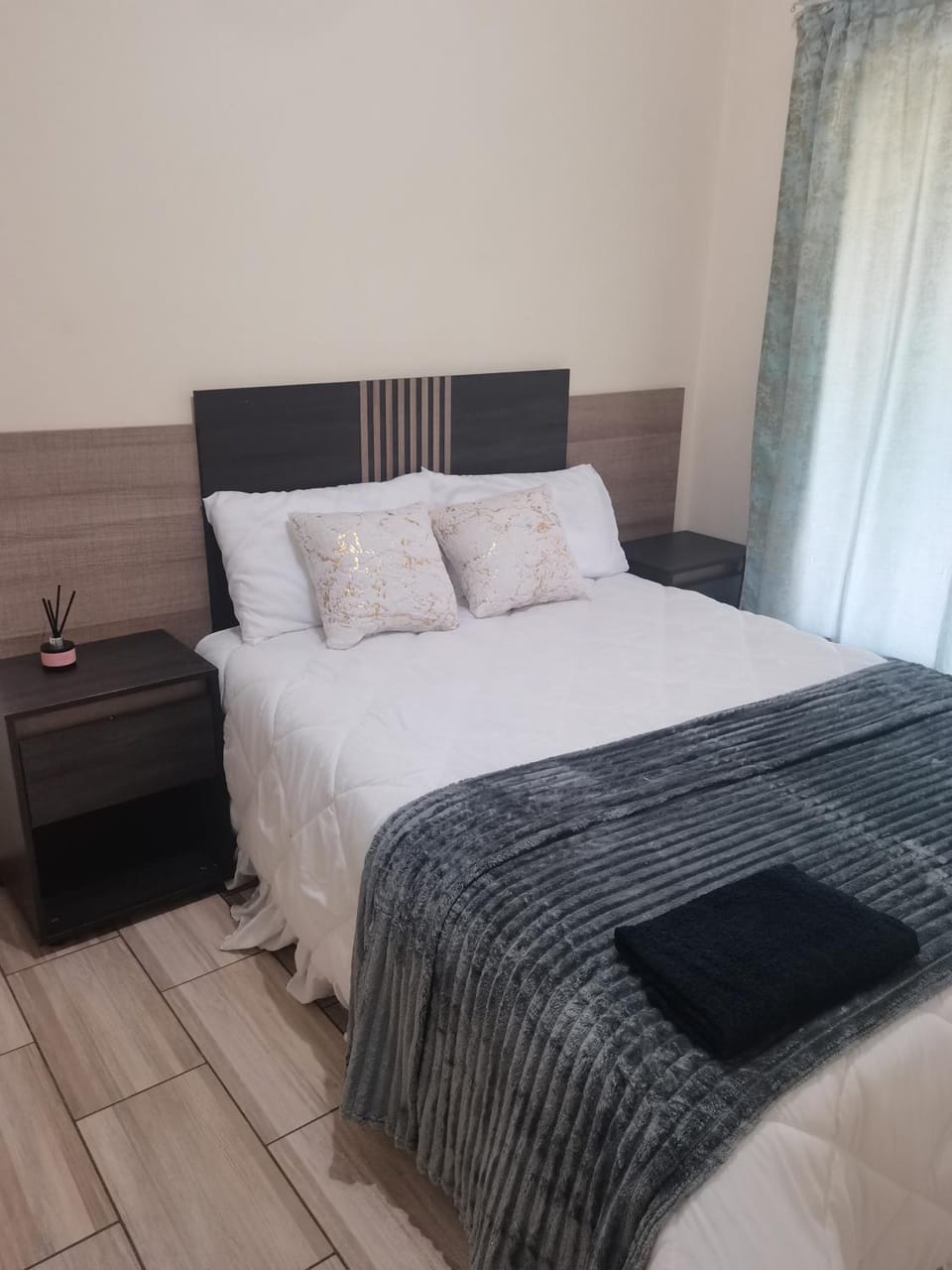 Leonella Luxury Apartment Apartment in Roodepoort
