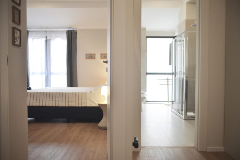 Bed, Bathroom, Bedroom, furniture