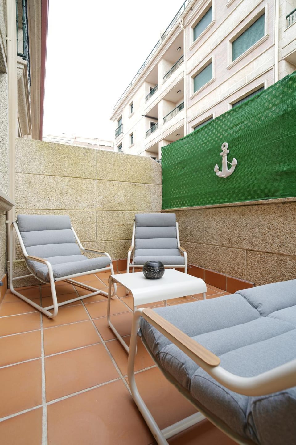 Property building, Off site, Balcony/Terrace, sunbed
