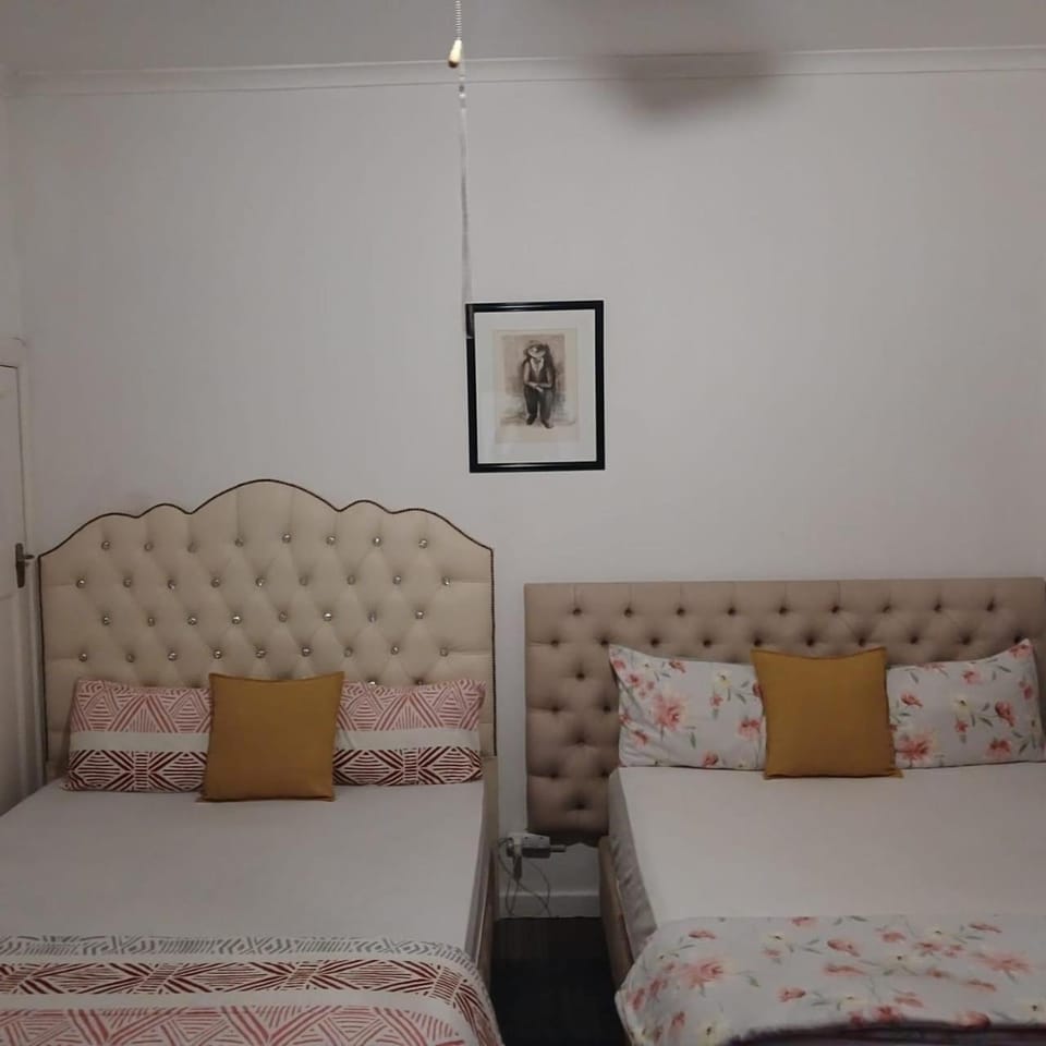 Tripple S Bed and Breakfast in Cape Town