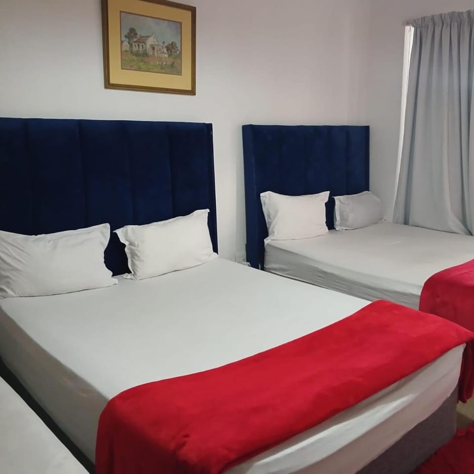 Tripple S Bed and Breakfast in Cape Town