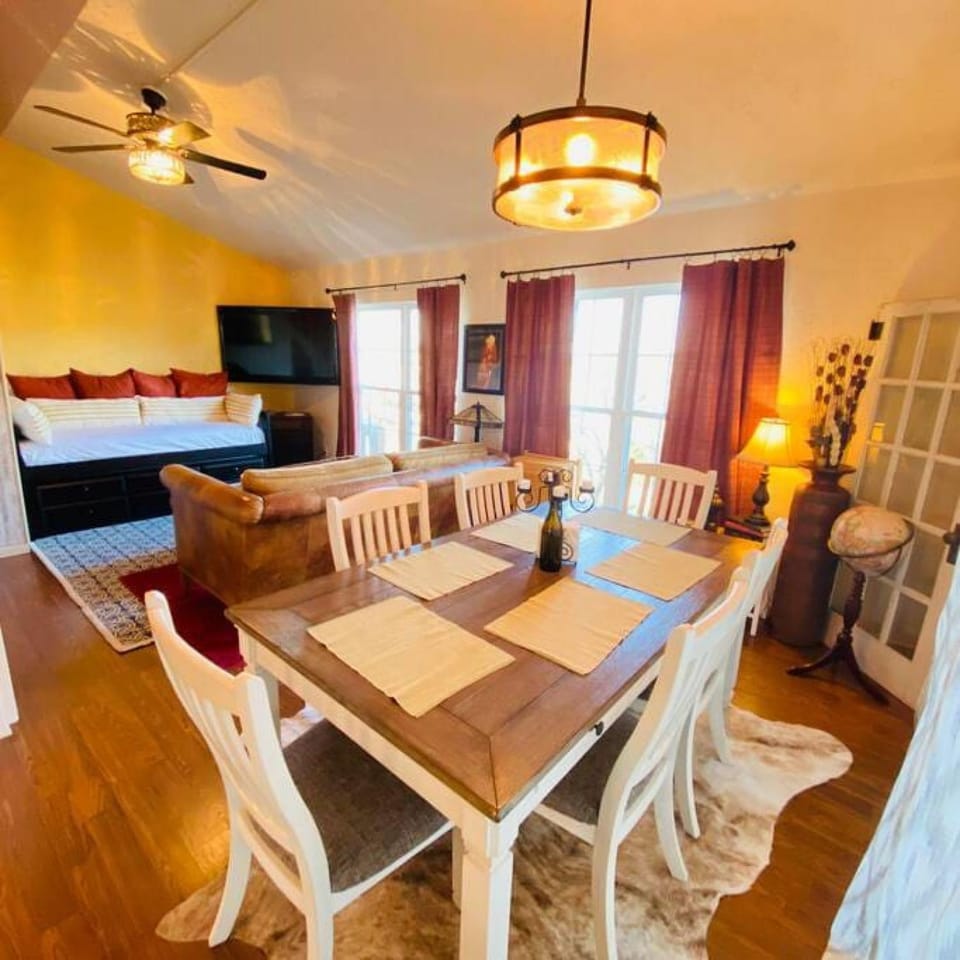 The Big Chill on Table Rock Lake House in Carroll County