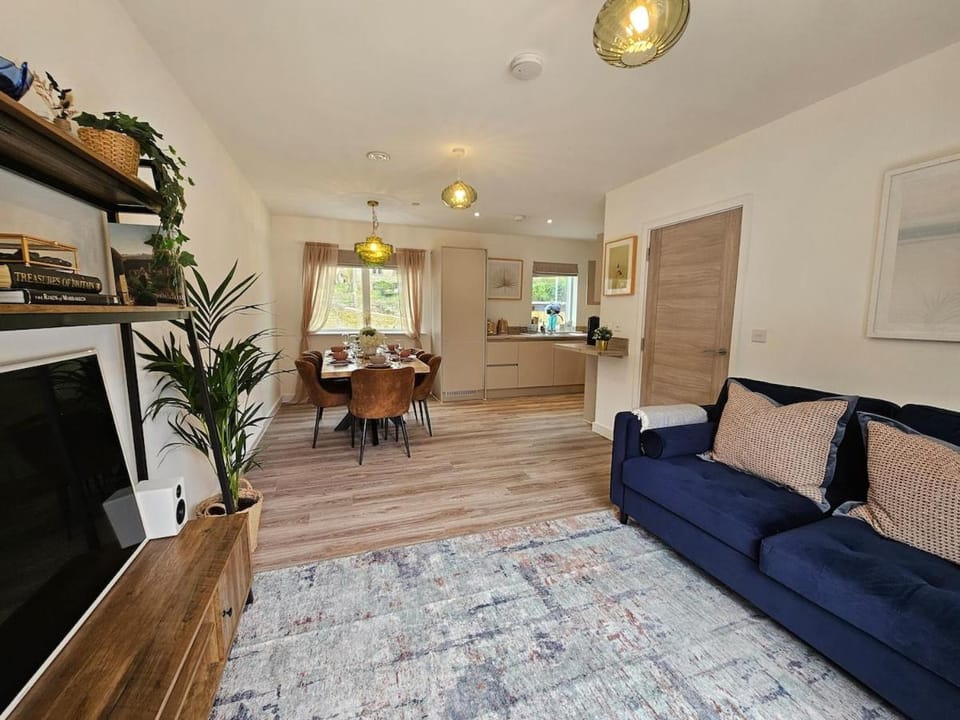 Dog-Friendly Townhouse in Converted Mill near Stroud Commons House in Stroud