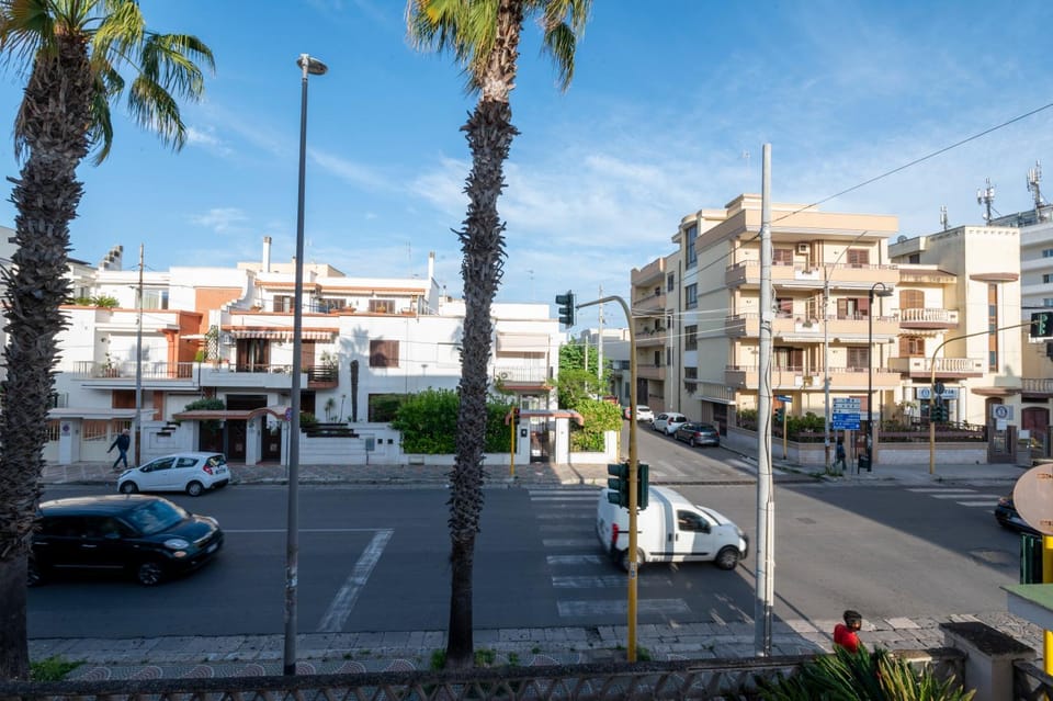 View (from property/room), Street view