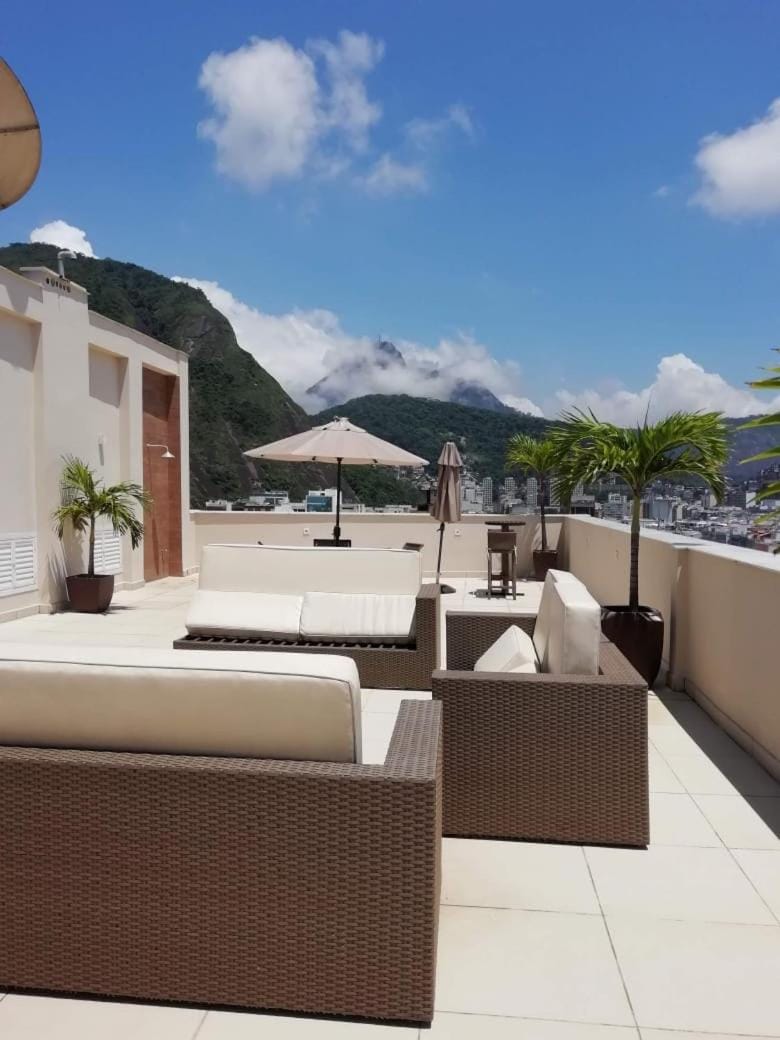Atlântico Flat Service Copacabana Apartment in Rio de Janeiro