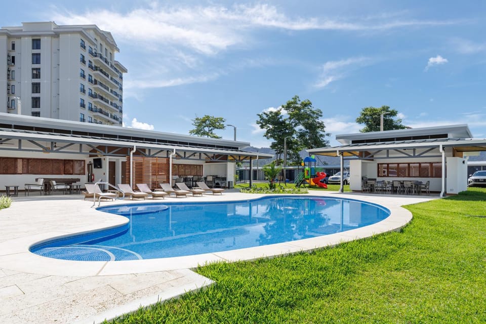 Property building, Swimming pool