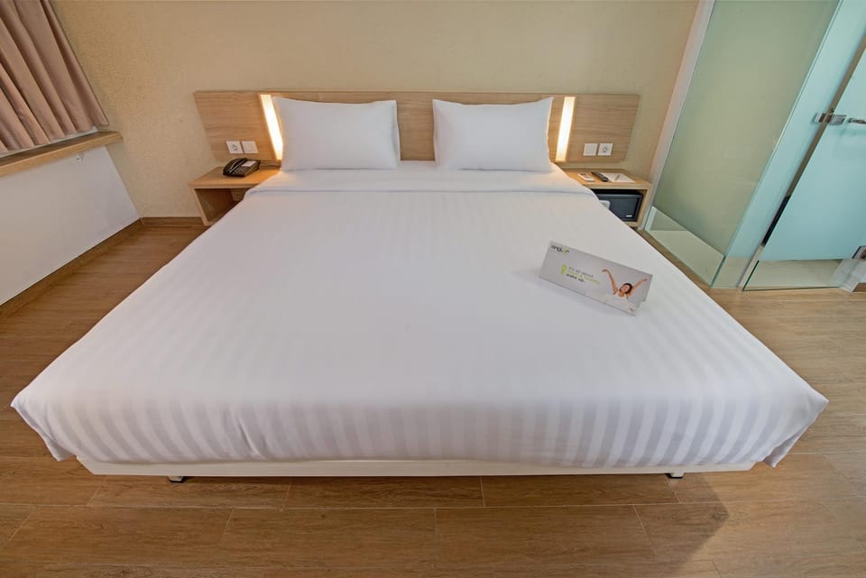 Bedroom, bunk bed