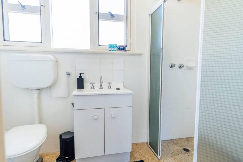 3 minutes from Glenelg Beach Apartment in Adelaide