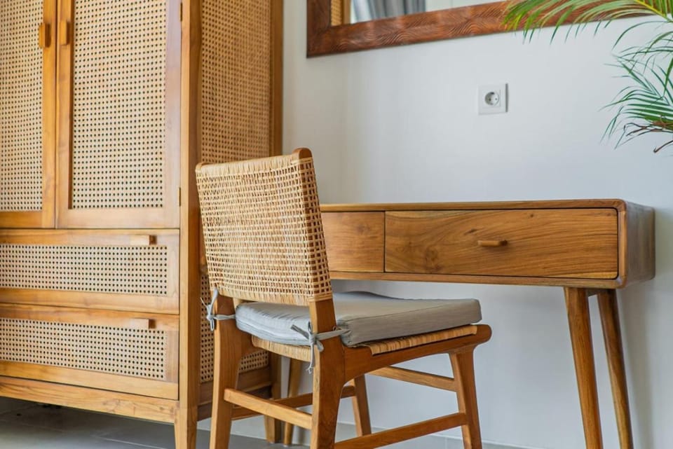 Sunset Canggu 2BR Private Pool Villa By Bali Bliss Properties House in North Kuta
