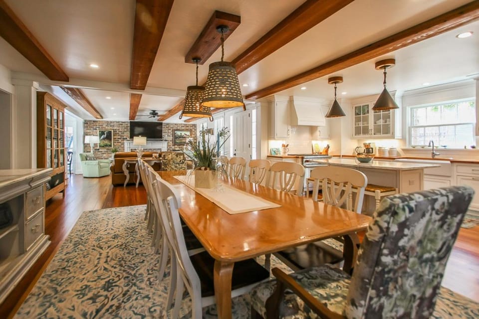4th Row Ocean Sea Pines Home with a Private Pool w Spa DOG FRIENDLY House in Hilton Head Island