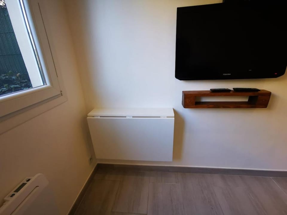 Cozy Studio in Juan les Pins 700m from Beach Apartment in Antibes