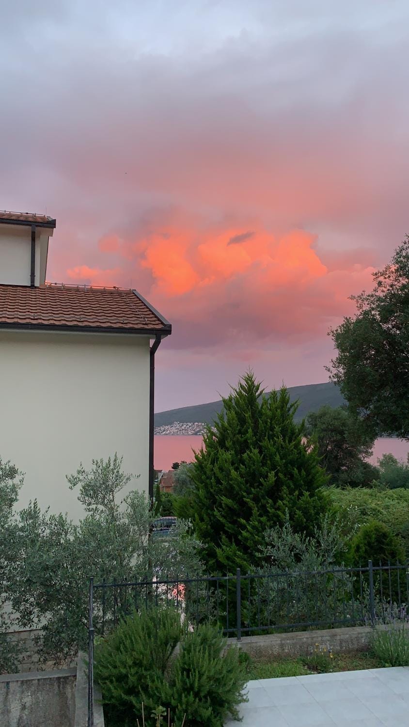 Emerald hills apartment Apartment in Kotor Municipality