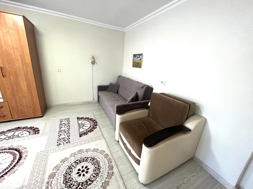 Bed, wardrobe
