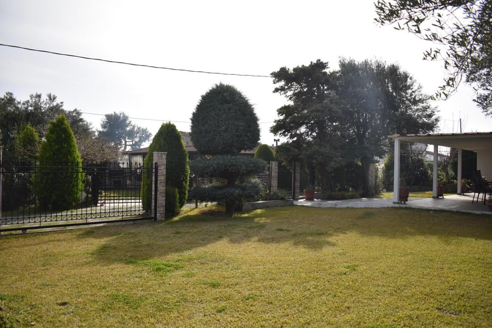 The Garden Villa of Maria House in Halkidiki