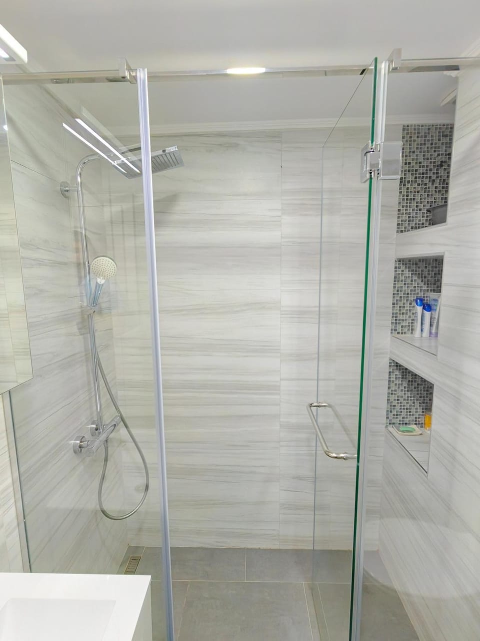 Shower, Bathroom