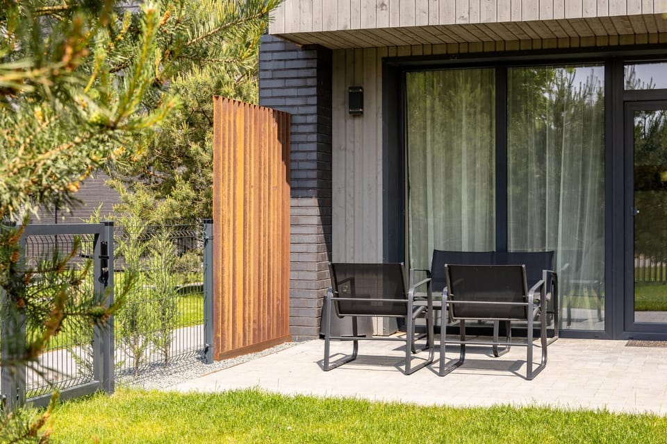 Patio, Garden view