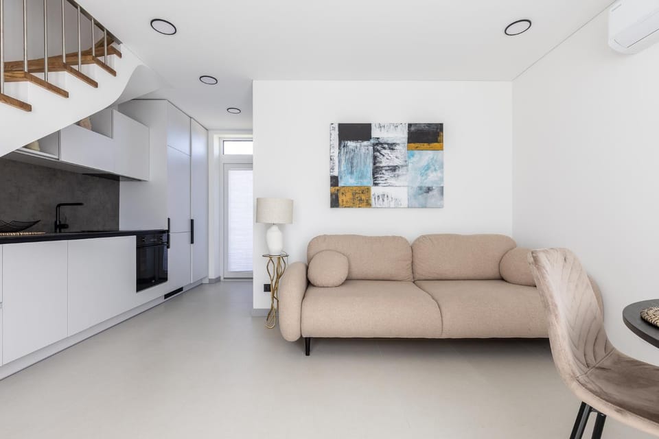 Kitchen or kitchenette, Living room, Dining area