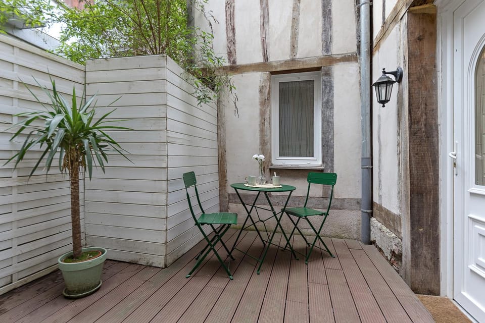 Patio, Day, View (from property/room), Balcony/Terrace, Dining area