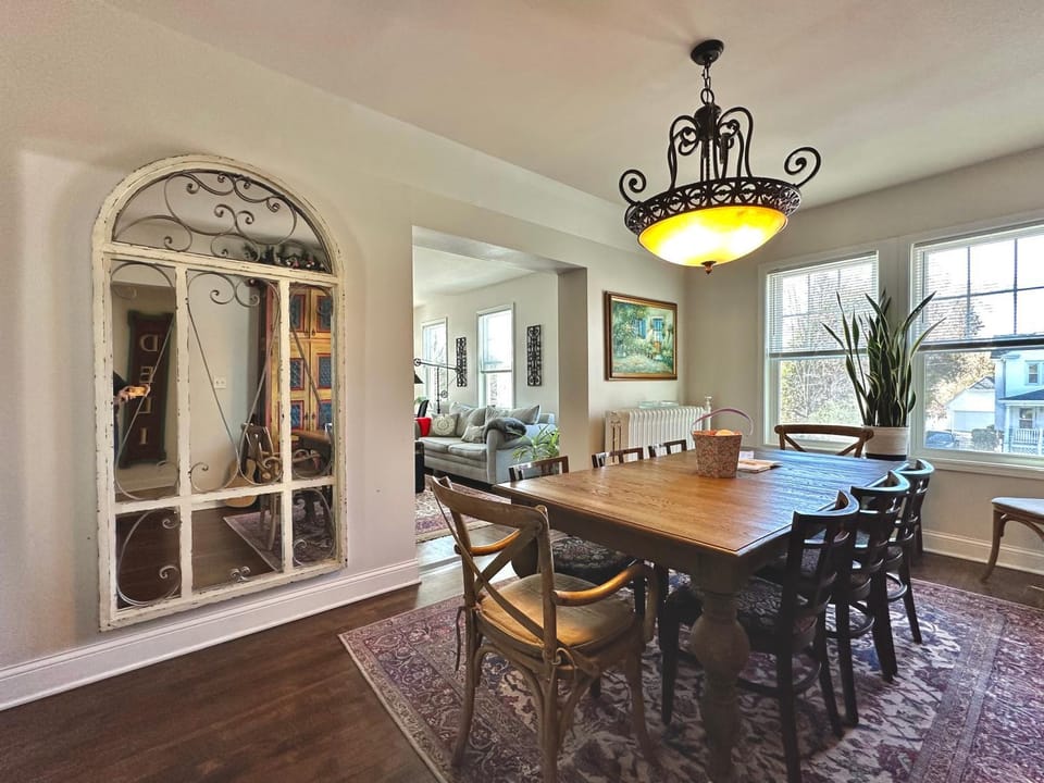 Dining area, Dinner