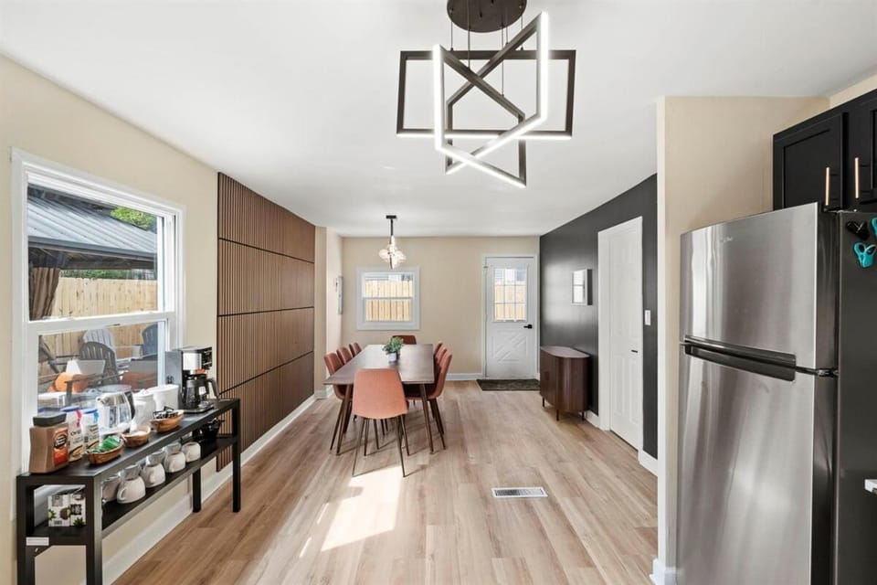 Valpo Glow & Dunes Flow House in Valparaiso