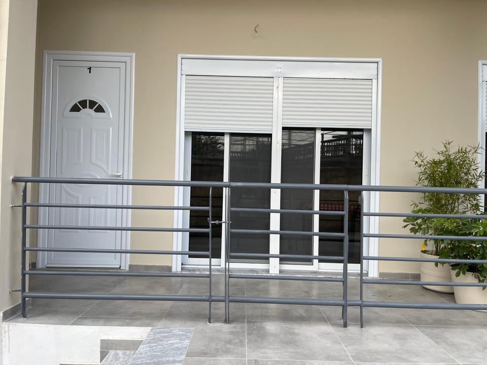 City center & near Lungomare Guest House Apartment in Vlorë