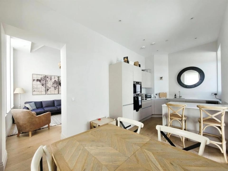 The Royal Rest Apartment in Porthcawl