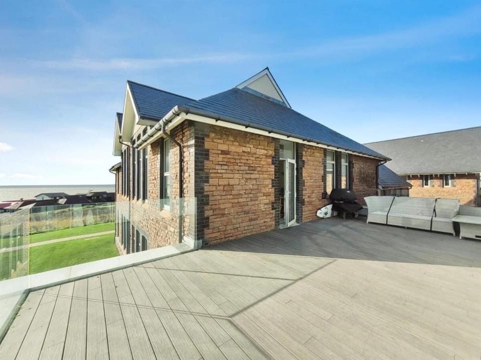 The Royal Rest Apartment in Porthcawl